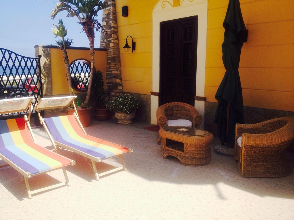 Loft Sul Mare Apartment Balestrate Room photo